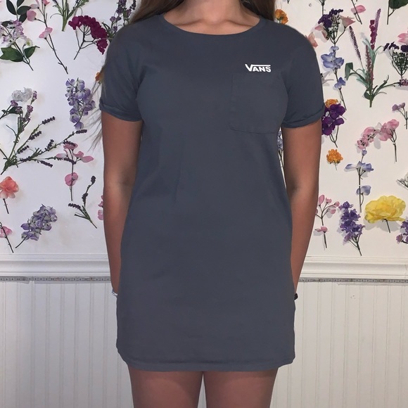Vans dress - Picture 2 of 2